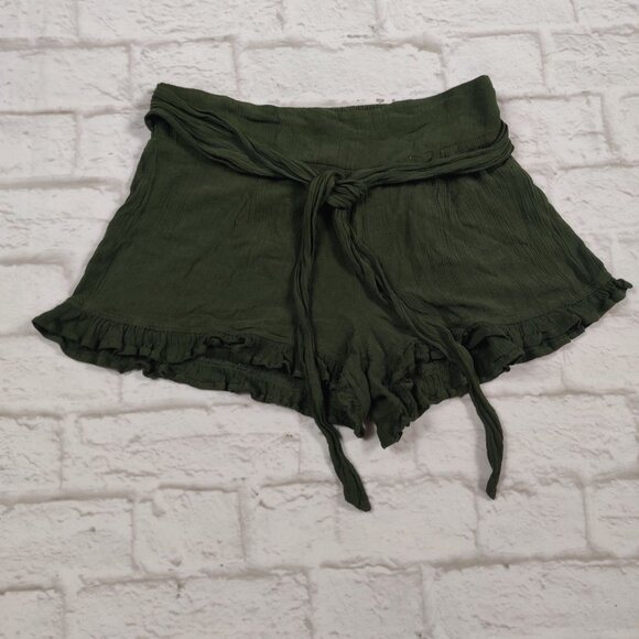 Derek Heart Small Green Ruffle Hem Shorts Waist Tie Belt Casual Boho Summer Chic - Picture 3 of 8